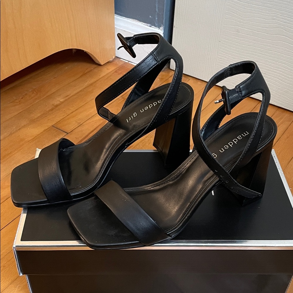 Madden Girl Black Block Heel Sandals